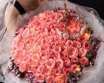 寓意深刻的十一朵粉玫瑰（由来、象征、文化、传承、礼仪、用途、情感、祝福）