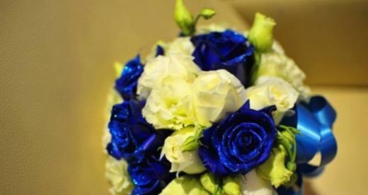 蓝玫瑰花语之美丽神秘（探寻蓝玫瑰的花语和意义）