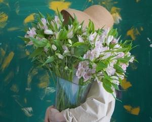 水仙百合的花语与意义（传递美丽与纯洁的象征）
