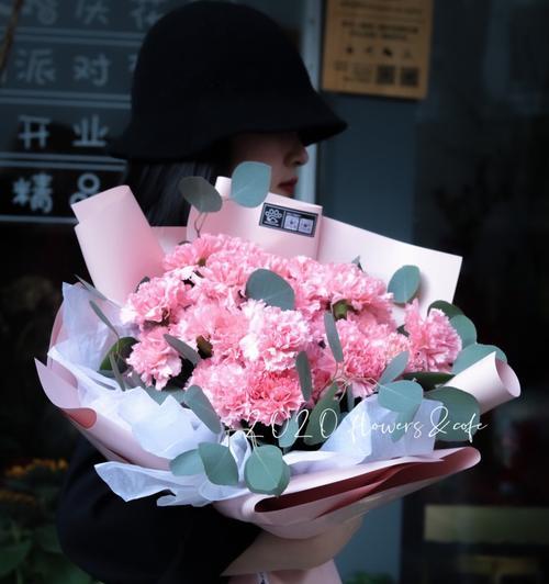 粉色康乃馨代表什么？粉色康乃馨的寓意有哪些常见问题？