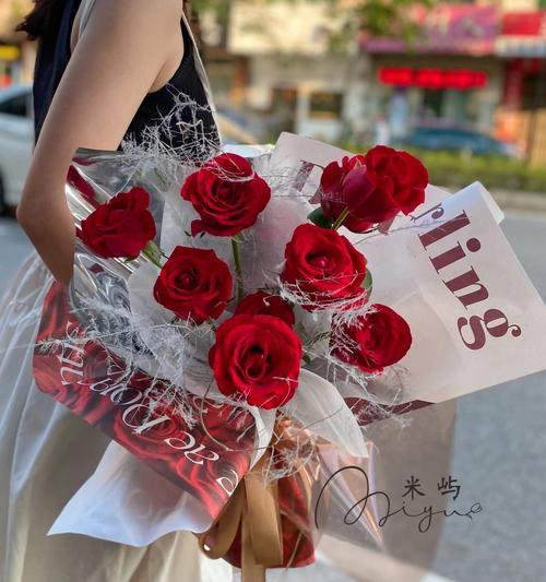 玫瑰花9朵的花语是什么？9朵玫瑰在花语中代表了什么？