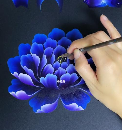 鲤鱼牡丹花蓝色品种是否美观？如何进行养护？