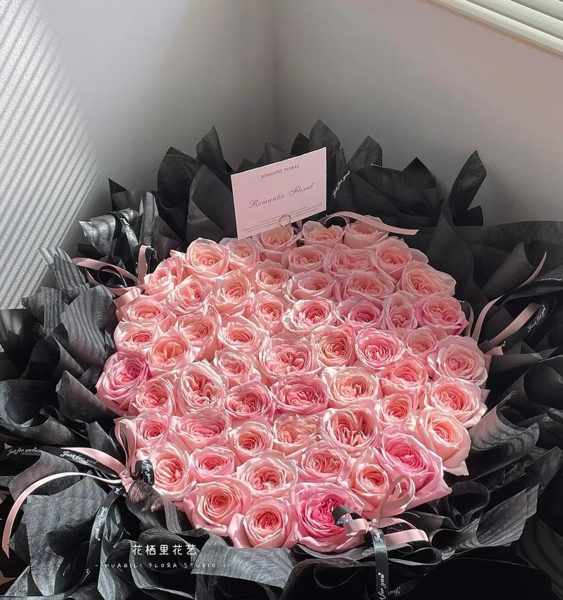 52朵玫瑰花代表什么？如何用玫瑰花表达爱意？