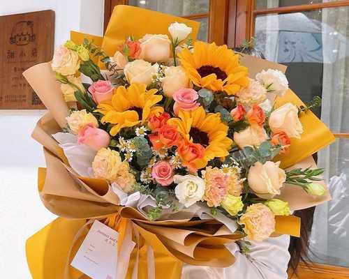 百合和康乃馨组合的花语代表什么？