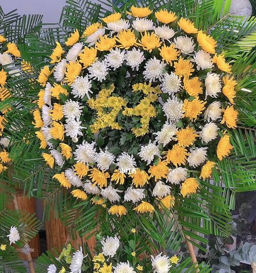 菊花花圈的花语寓意是什么？送菊花花圈有何深意？
