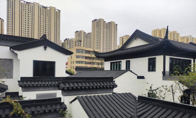 铁建花语堂的配套教育内容是什么？