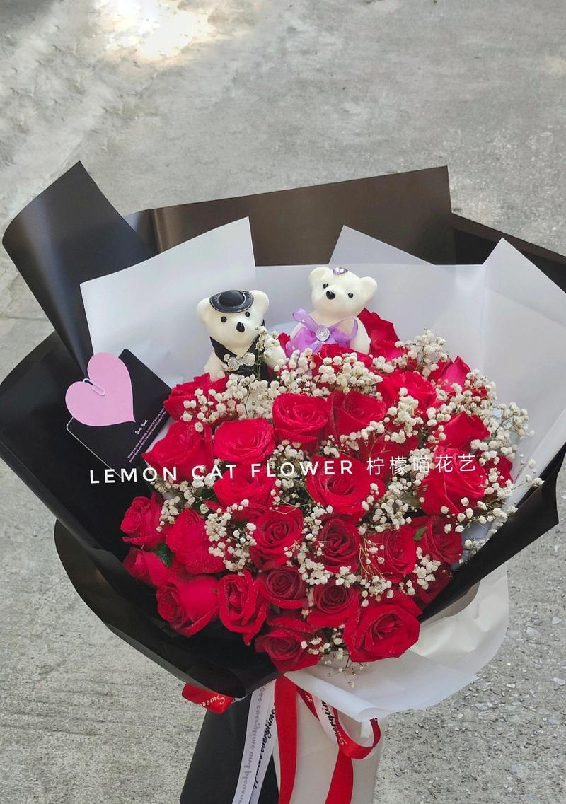 红色玫瑰花的拧法含义是什么？拧花时应注意什么？